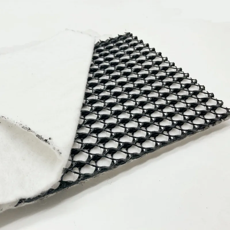 Композитная дренажная сетка для дренажа за подпорными стенами001 (1)