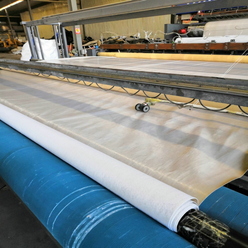 Производитель композитной геомембраны типа «два слоя геотекстиля и один слой мембраны» для (2)