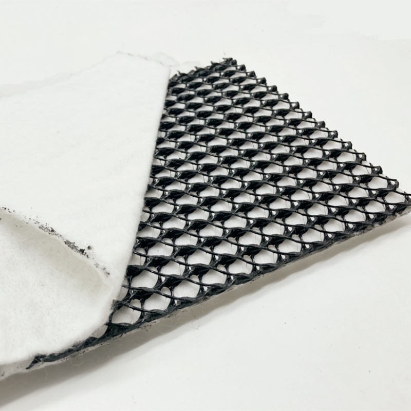 Трёхмерная композитная дренажная сетка (объёмная дренажная плита с сердечником) (1)